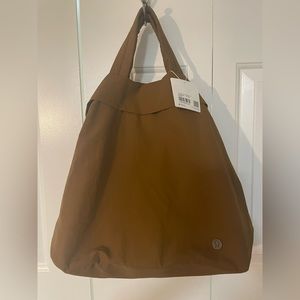Lululemon On My Level 2.0 Bag-Burnt Caramel-NWT
